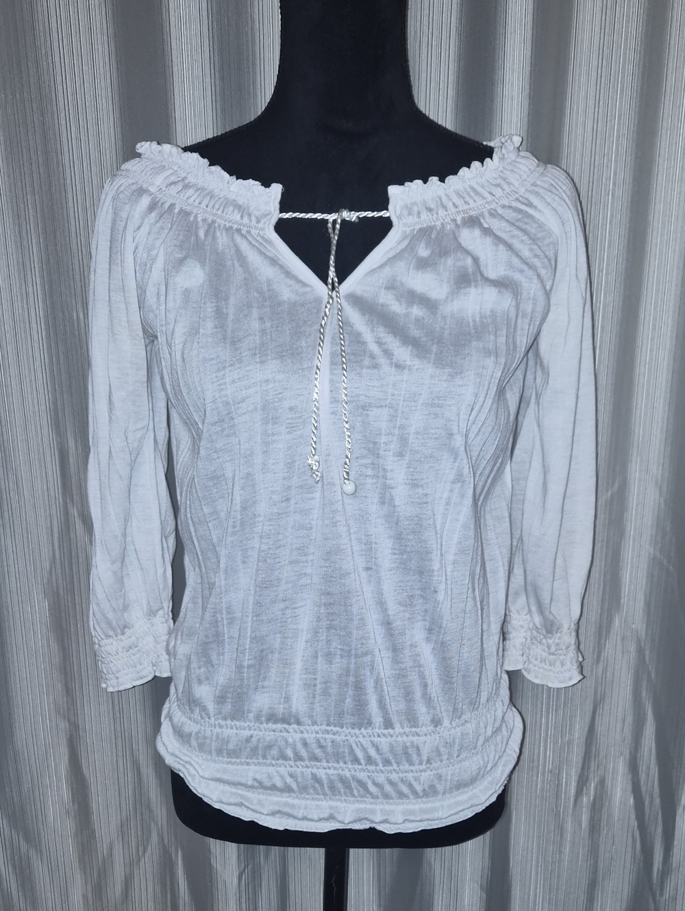 Derek Heart White Off-Shoulder Tie-Front Peasant Top